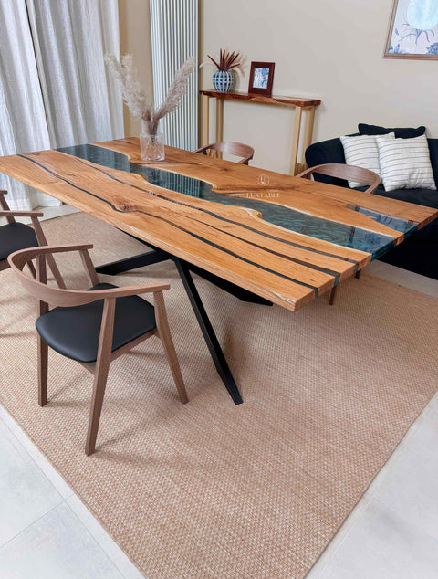 Epoxidharz Tisch aus Eiche Mirabella mit grauem Harz und Goldadern