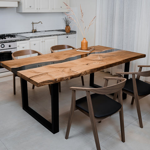 Epoxidharz Tisch Avalon aus Eiche massiv mit rauchgrauem Harz