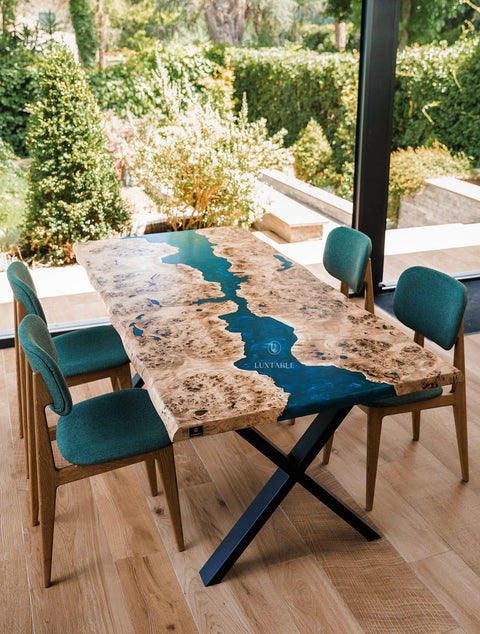 Esstisch Ticino aus Pappelholz mit türkisfarbenem Epoxidharz