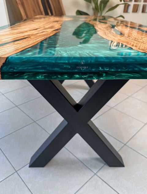Live edge green epoxy table in olive wood, custom size Amazzonia