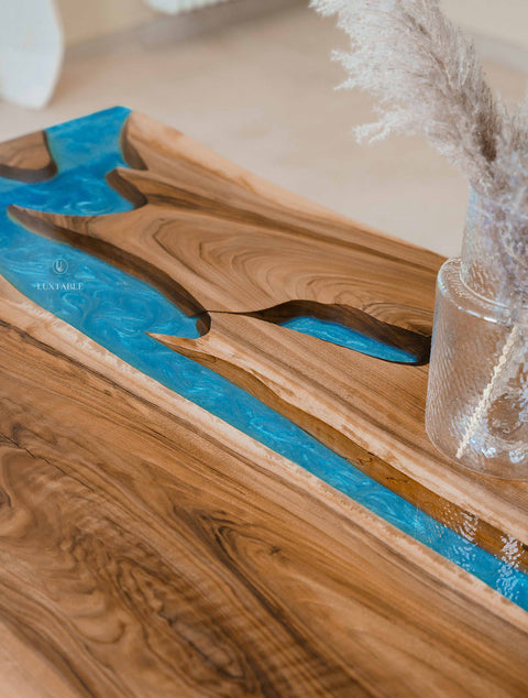 Blue epoxy resin dining table in walnut wood, custom size Capri