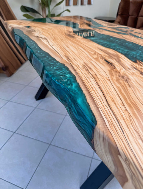 Live edge green epoxy table in olive wood, custom size Amazzonia
