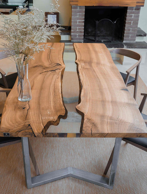 Epoxidharz Tisch Dafne aus Eiche massiv mit glasklarem Harz