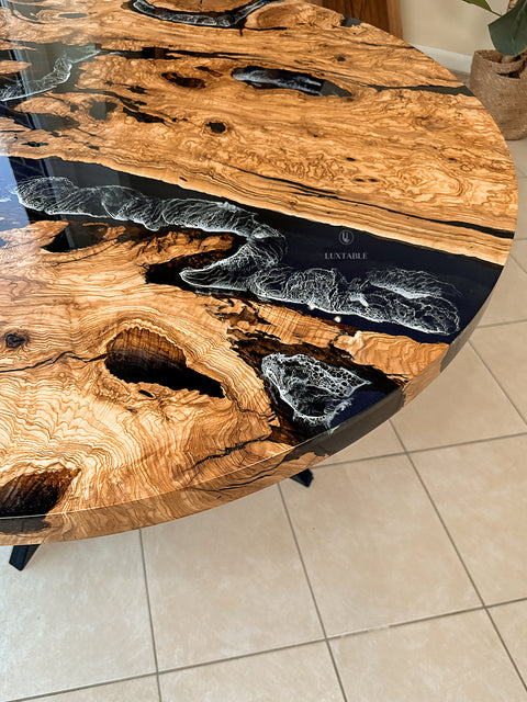 Blue-black epoxy resin table in olive wood, custom size Lagoon