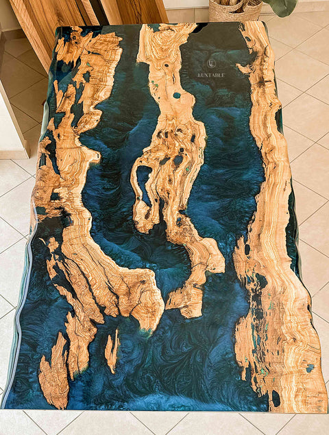Custom olive wood and turquoise resin table 180x90cm Camaleonte