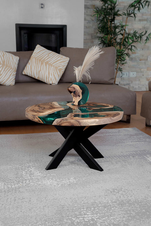 Walnut wooden coffee table green resin, custom size Smeralda