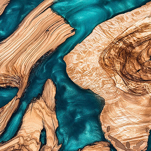 Blaugrün mit Metallic Effekt